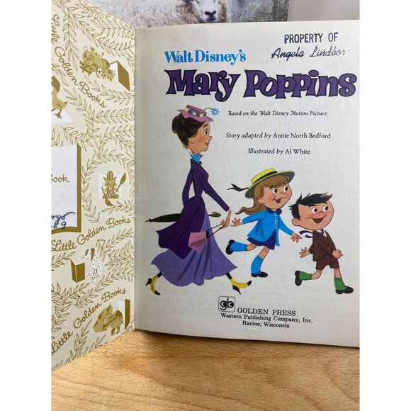Walt Disneys Mary Poppins Little Golden Book 1973 Second Printing - Picture 3 of 6